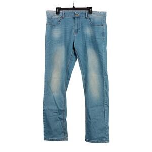 Across the Pond Men's Light‎ Wash Denim Jeans 38x32 Straight Leg